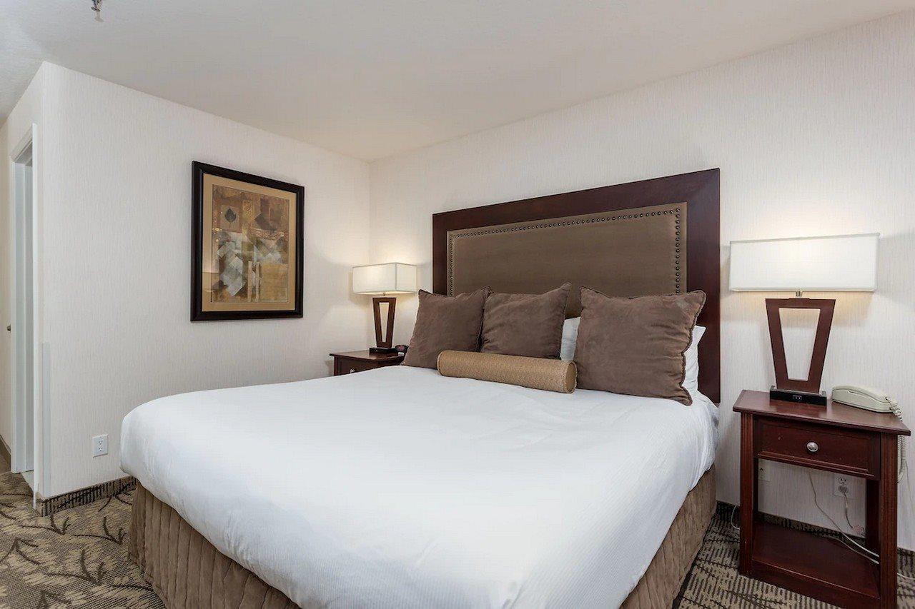 Shilo Inn Suites Hotel - Bend Buitenkant foto