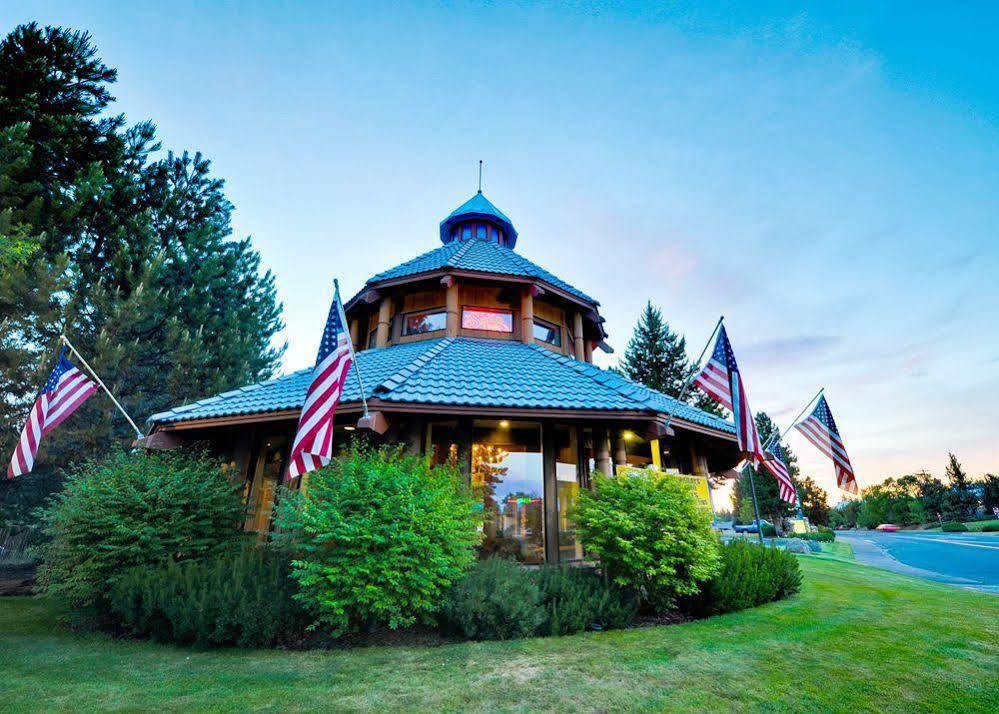 Shilo Inn Suites Hotel - Bend Buitenkant foto