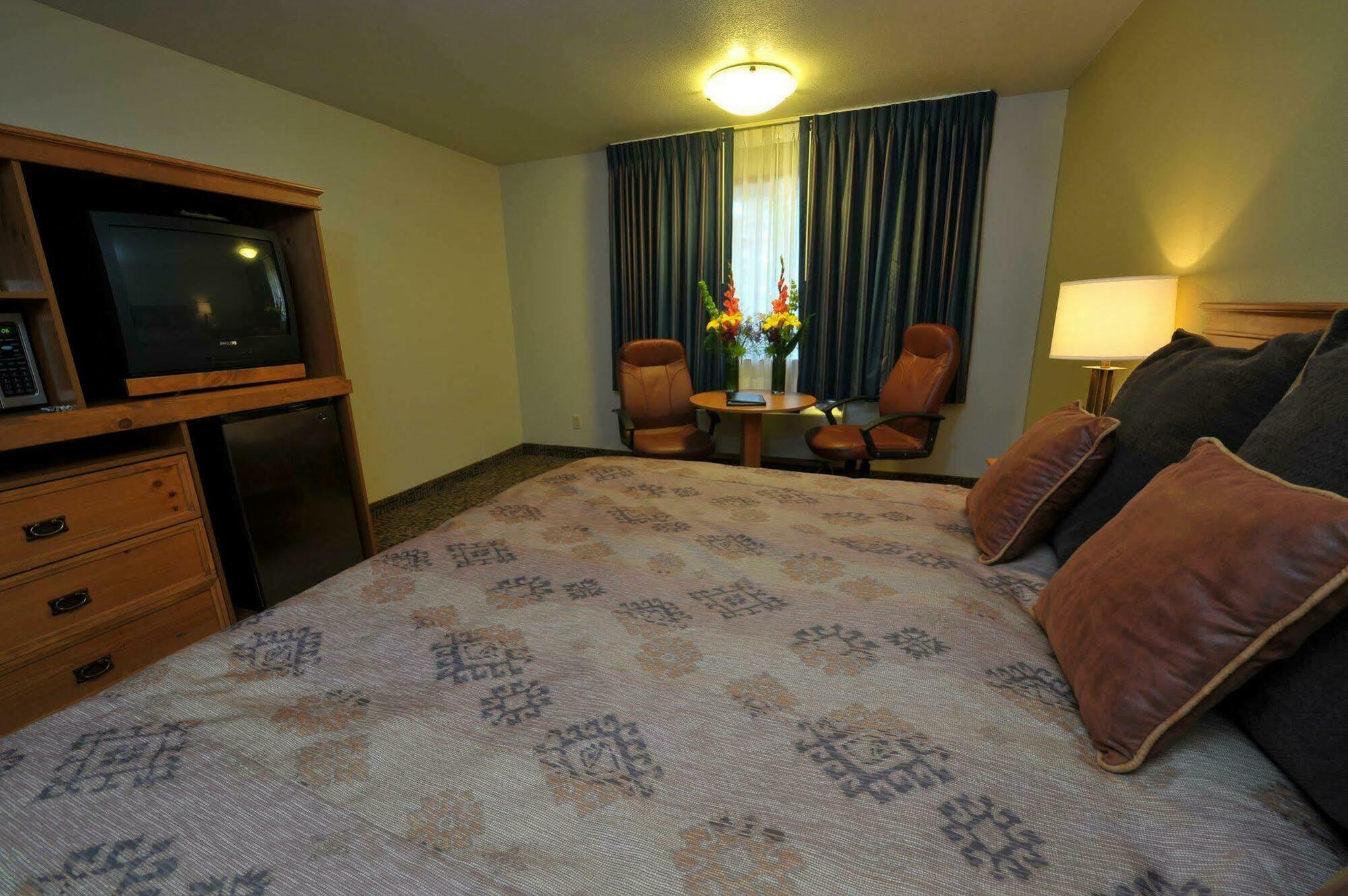 Shilo Inn Suites Hotel - Bend Kamer foto